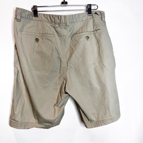 Tommy Bahama | Bermuda Shorts - Picture 2 of 3